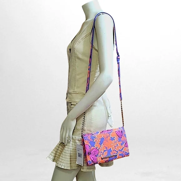 Betsey Johnson Crossbody Wallet Orange Blue Patent Printed Butterflies - Picture 8 of 8